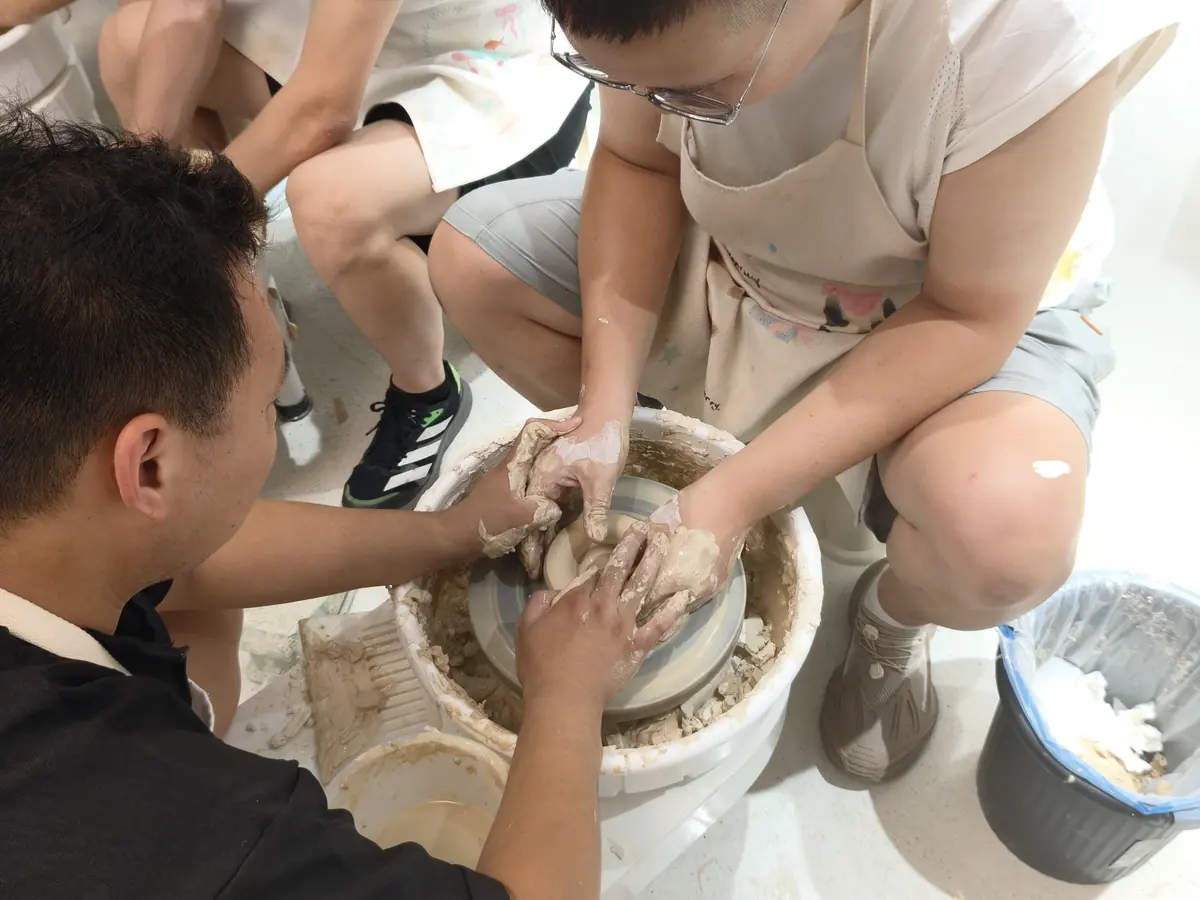 Journey photograph: Jingdezhen: Porcelain, Craft and Family Discovery (1)