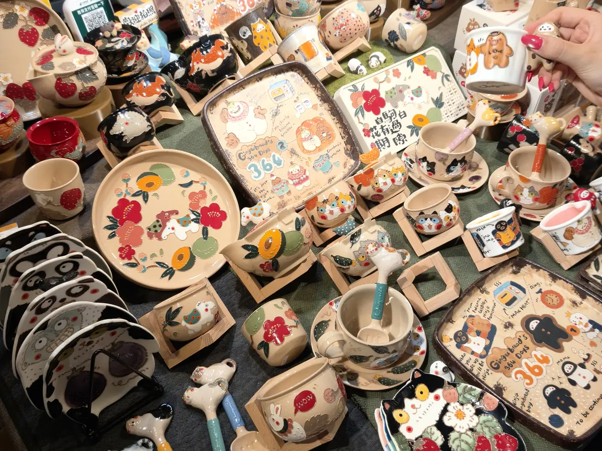 Journey photograph: Jingdezhen: Porcelain, Craft and Family Discovery (3)