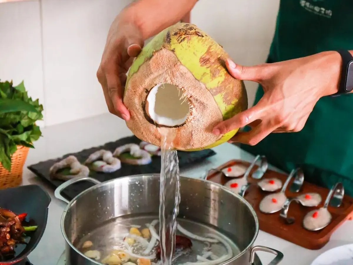 Hainan Island: Tropical Seas and Local Cultures — Stage 5